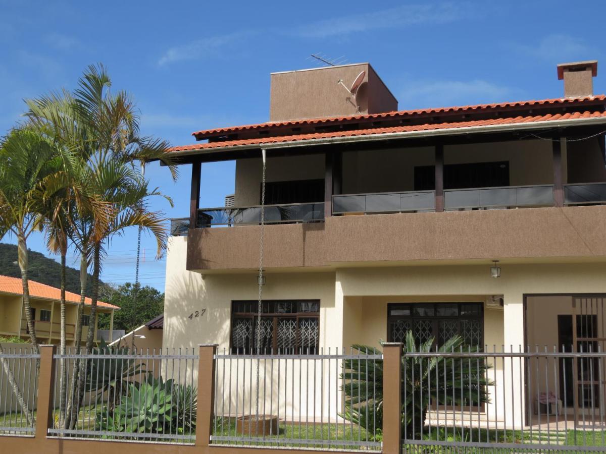 Bombinhas Brasil Residence II Guest House No Centro Exterior foto